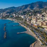 Bilocale Vista Mare Con Piscina - Happy * Sanremo